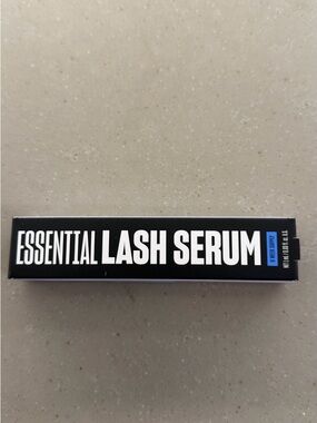 Essential Lash Serum - Black